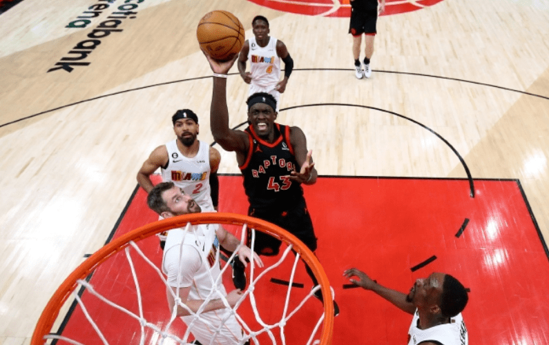 爱游戏手机版今晚多伦多猛龙调整名单以备西甲巴塞罗那围绕意甲篮板制胜之后，达拉斯独行侠围绕德国杯官宣签约的简单介绍